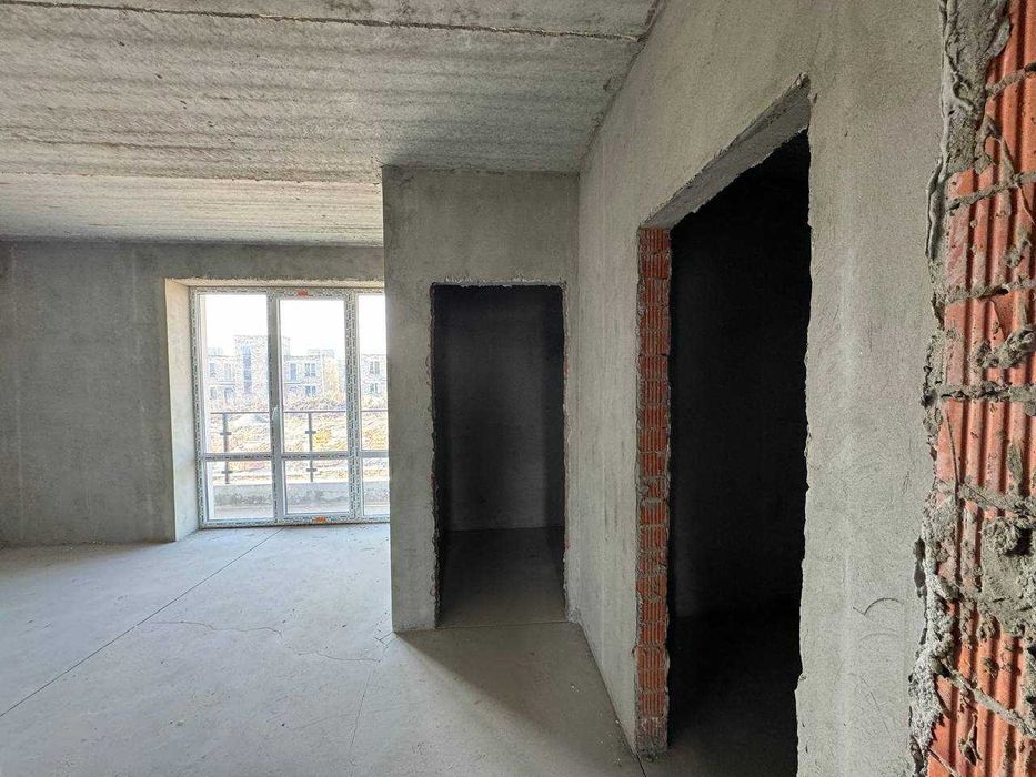 Акція! Продається ТаунХаус в закритому Котеджному Містечку біля річки!