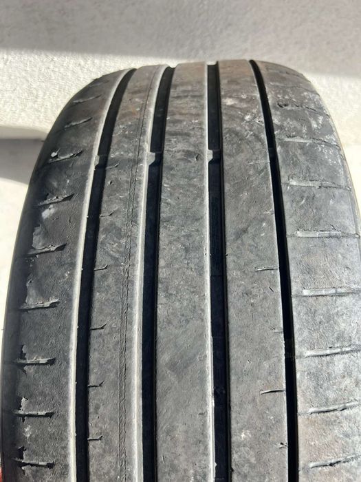 225/40/18 Falken 2 pneus