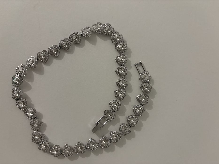 Vendo colar original da swarovski “ariana grande “