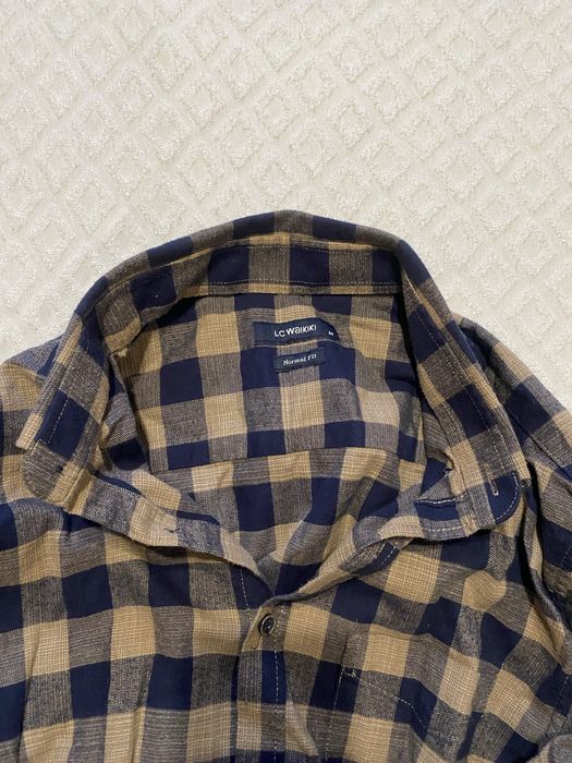 Сорочка в клітинку