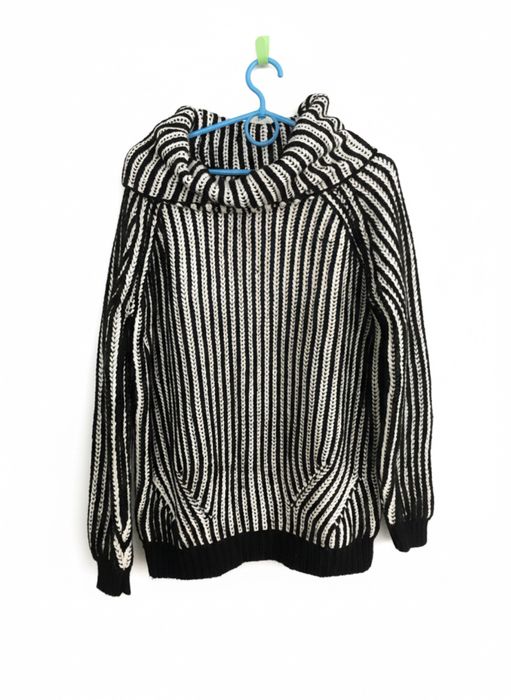 Лот речей!М Zara / Reserved / Bershka Шубка кардиган з кристалами