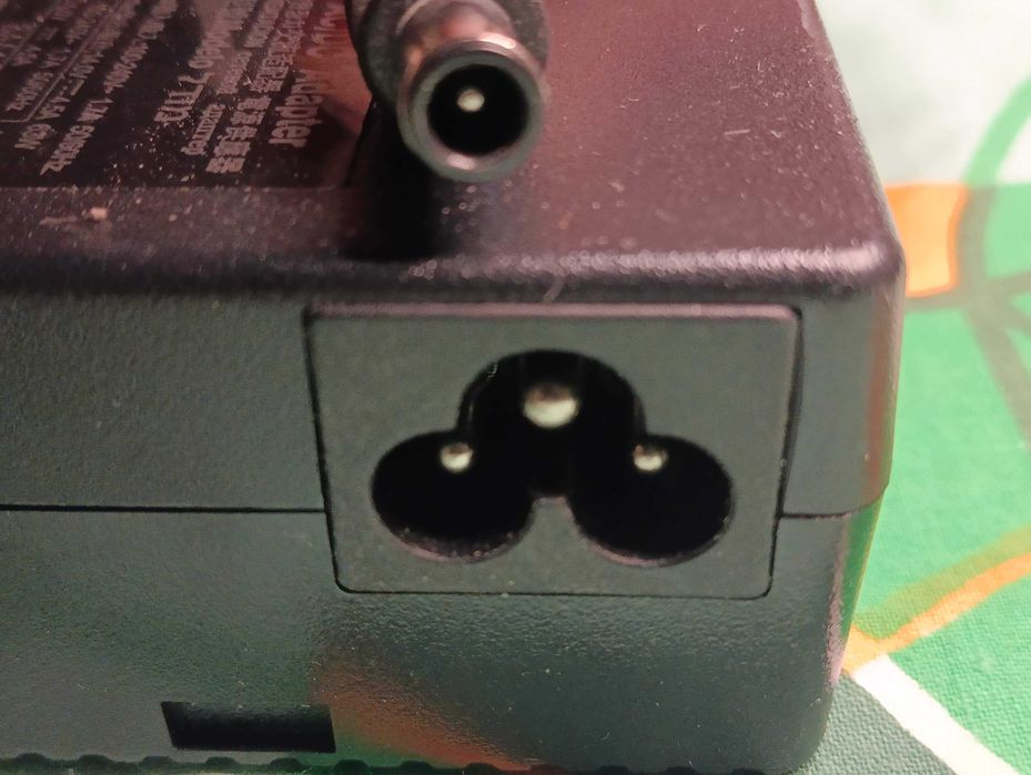 Блок живлення питания для монитора SAMSUNG 14V 4.5A (6.5×4.4mm)