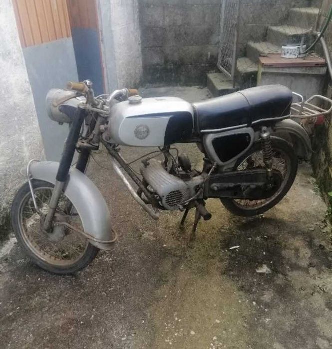 Famel galgo sem docs