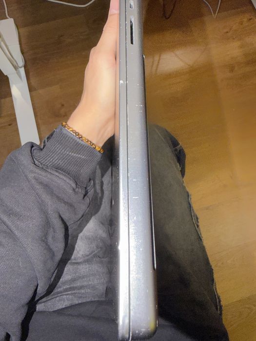 MacBook Pro 16” 2021 — M1 Pro (Excelente funcionamento)