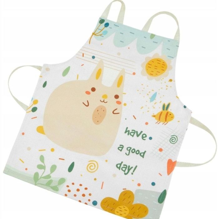 Nowy fartuszek dziecięcy