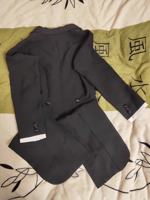 Фрачний костюм для європейської програми (стандарт)