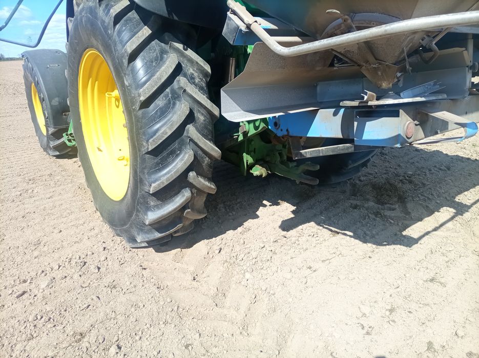 Johen Deere 6620.fendt.renault