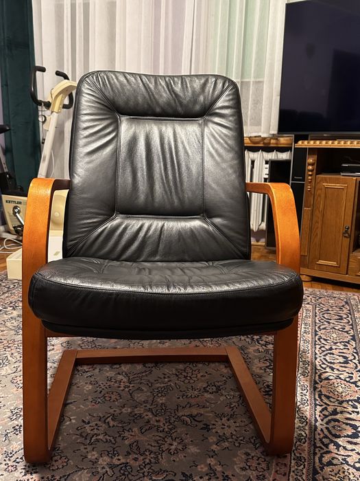 Fotel skórzany wygodny masywny krzesło