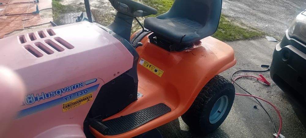 Tractor corta 17cv com reboque