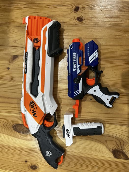 Nerf бластери