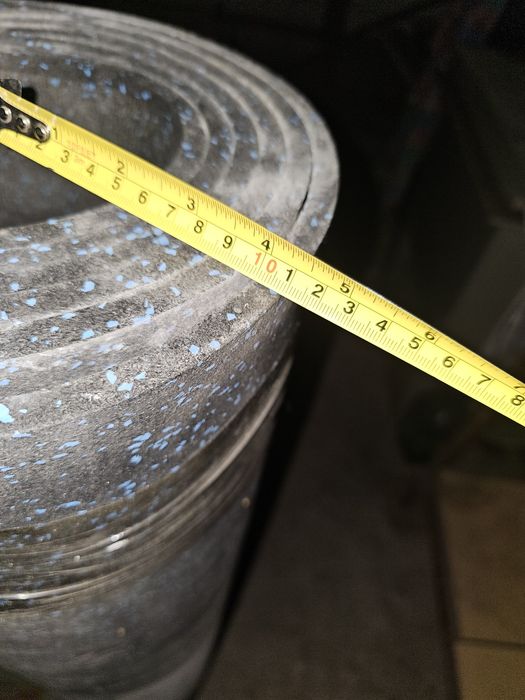 Резинове рулонне покриття EWMET 6мм 10мм для тренажерних фітнес залів