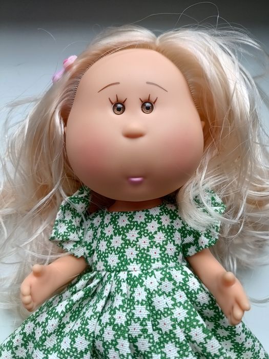 Lalka Mia mini jak hiszpańska z bajki jednorożec