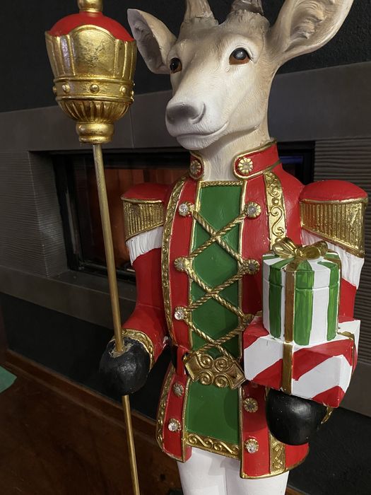 Duża figura świąteczna ozdobna Renifer