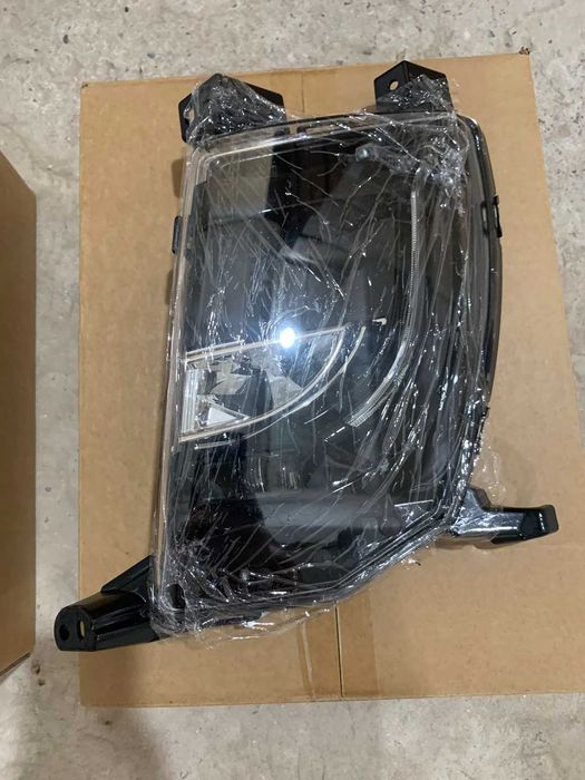 Tesla model S Крышка багажника 2012-2020 1023722-E0-A