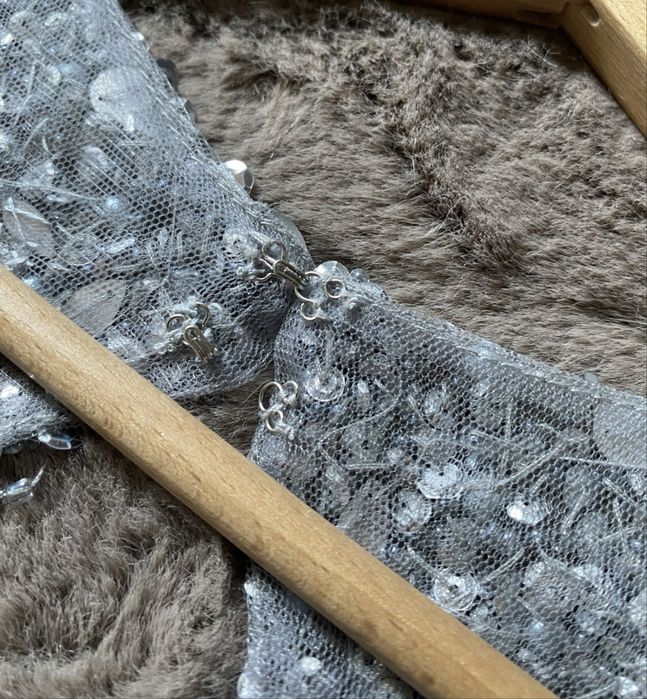 Sukienka balowa stódniówka srebrna Mascara London 40