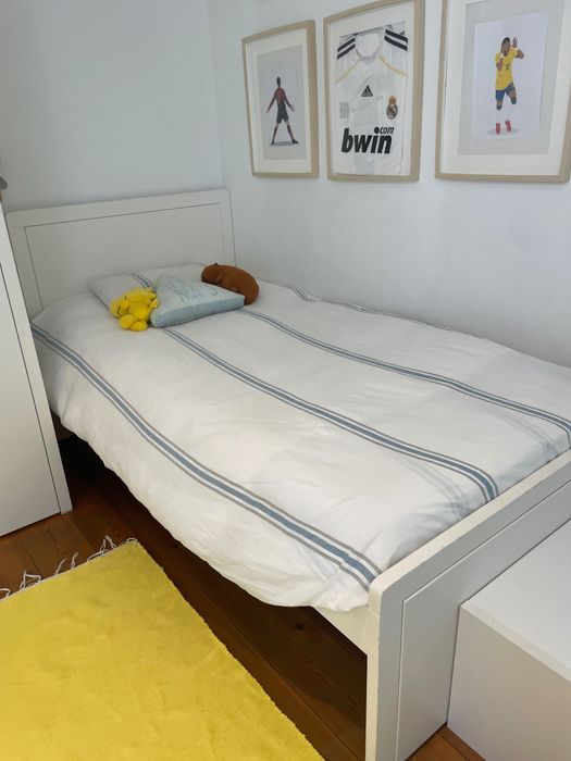Cama de solteiro