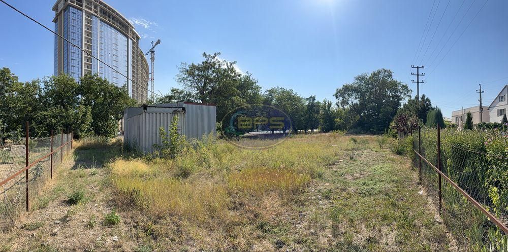 Продаж фасадної ділянки 9 соток біля ТРЦ Рів’єра, Одеса, 40 м фасаду, будівля, 16 кВт