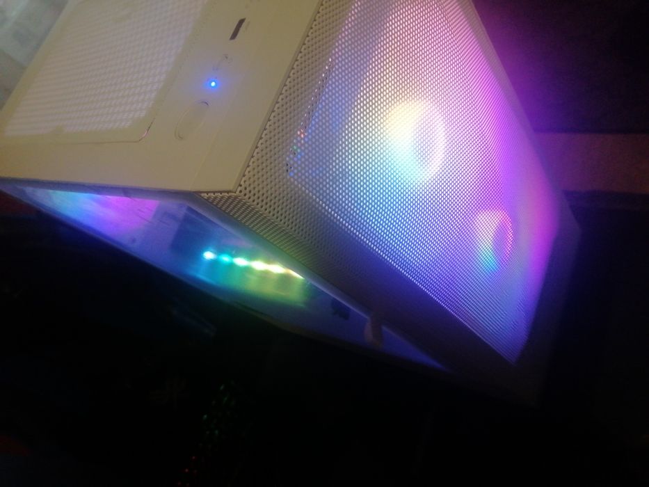 Komputer do gier! RTX 3070,RYZEN 5 5600X,16Gb ddr4 3600mhz,600w