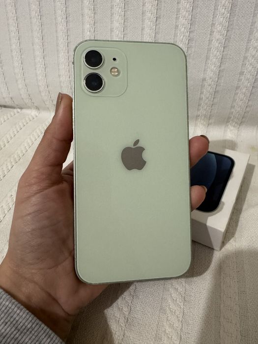 iPhone 12  256gb