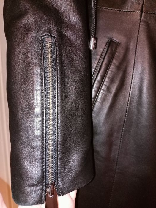 Шкіряний тренч з натуральним хутром