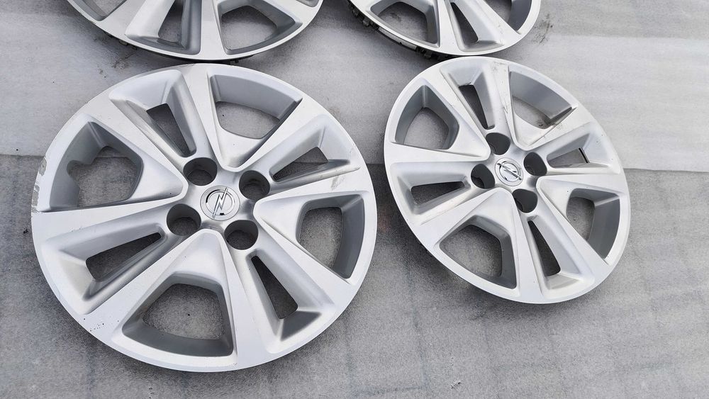 Oryginalne kołpaki 15 Opel Struktura MB