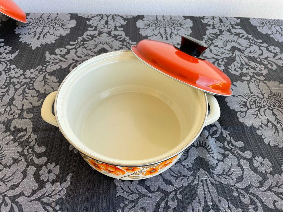 Trem de Cozinha em EMALTE - Pouca Utilização