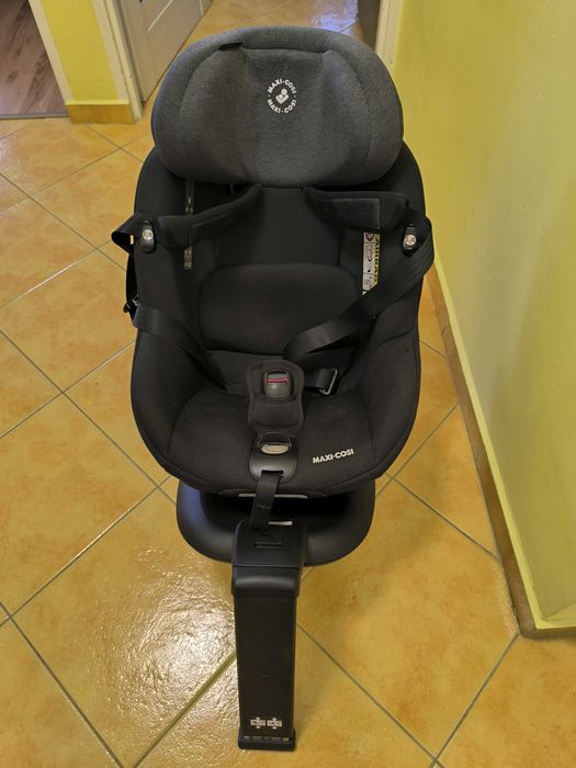 Fotelik obrotowy Maxi Cosi Mica i-Size ISOFIX 0-18kg 40-105cm