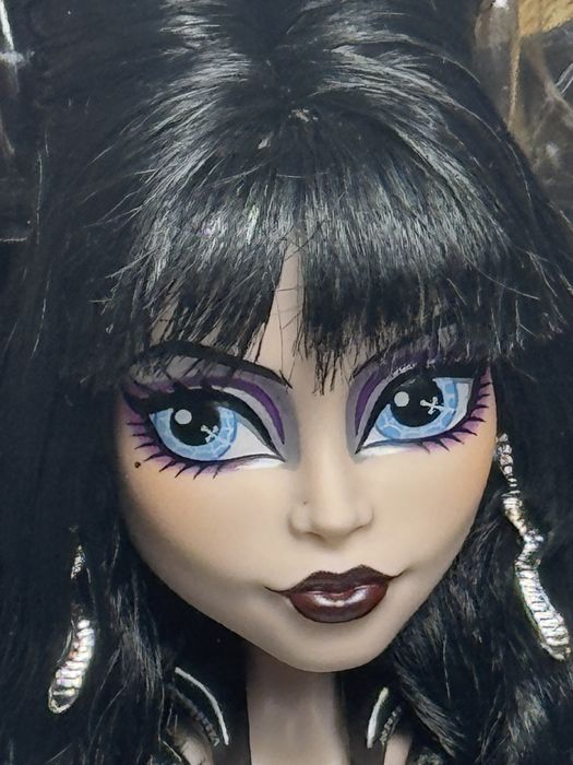 Монстер хай Ельвіра Володарка Темряви,Elvira, Mistress of The Dark