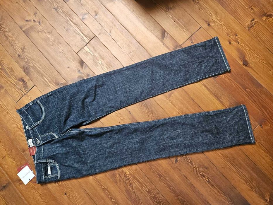 Jeansy Calvin Klein 29