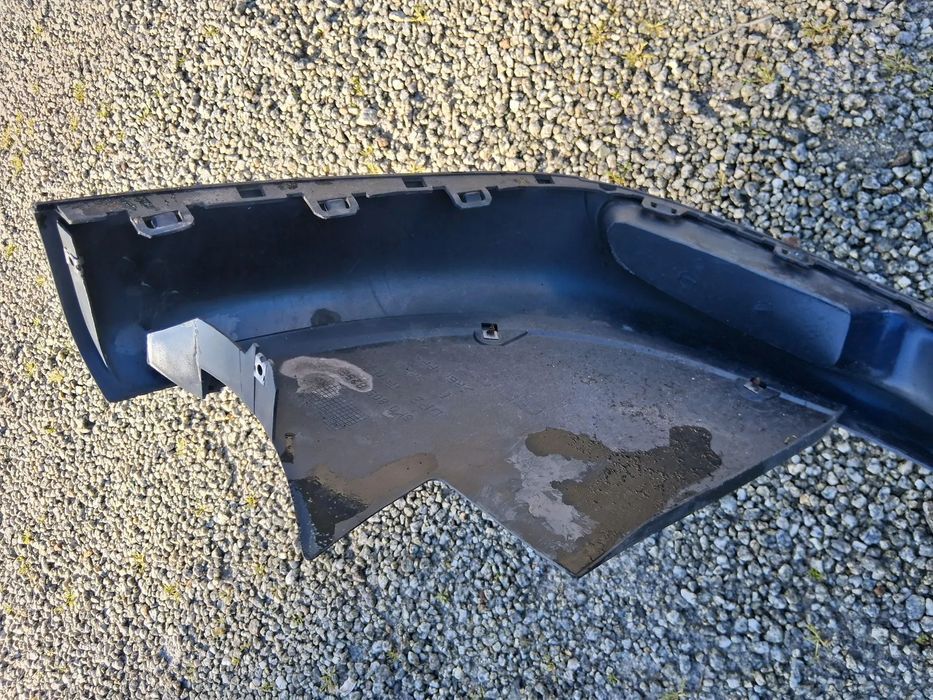 Parte inferior para-choques ( spoiler/lip)Seat Ibiza ano 2000  usado