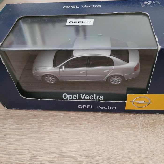 Carro miniatura Opel