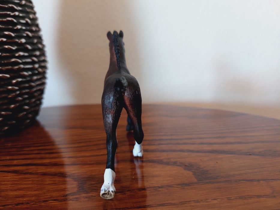 Źrebak arabski schleich