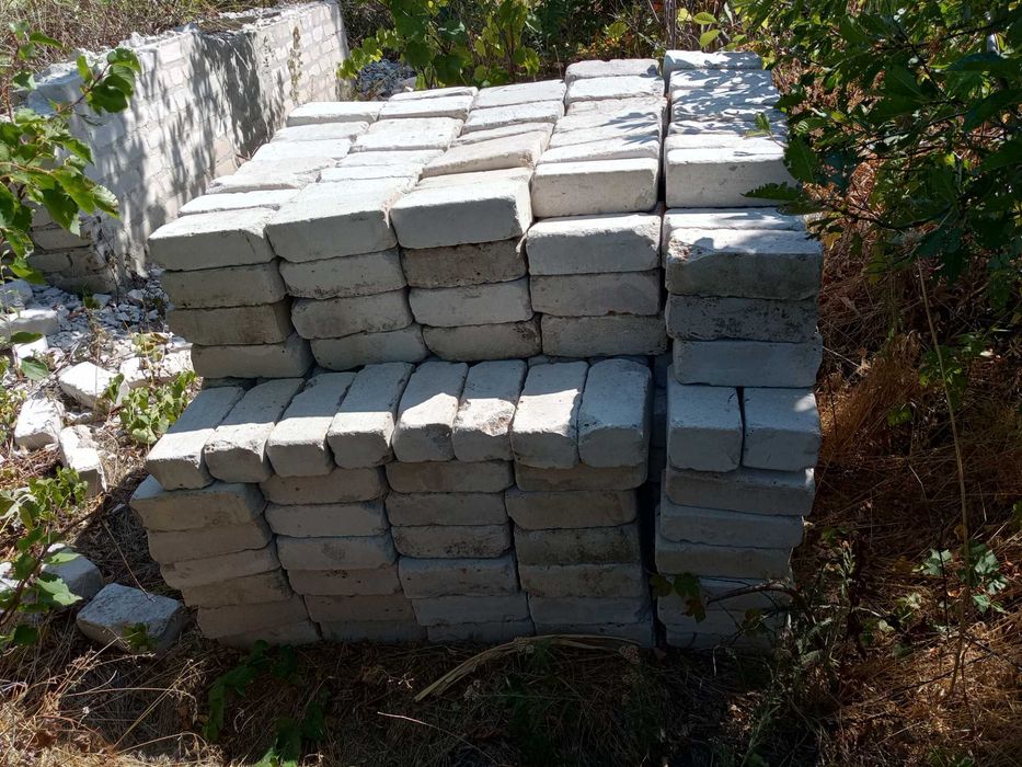 продам кирпич білий