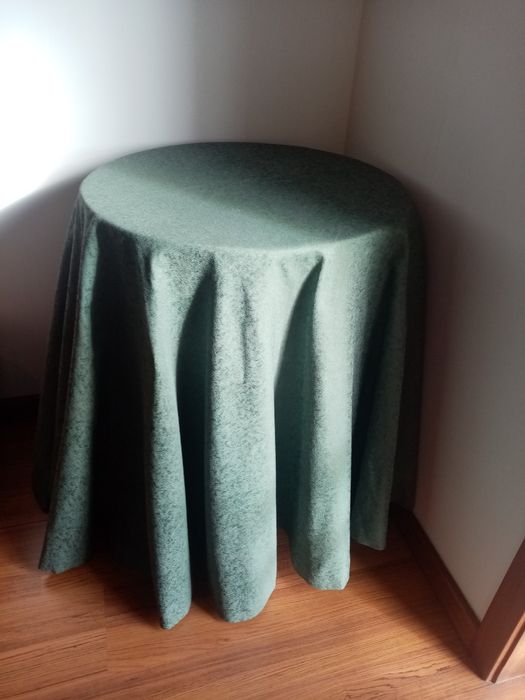 Mesa de canto (Camilha)