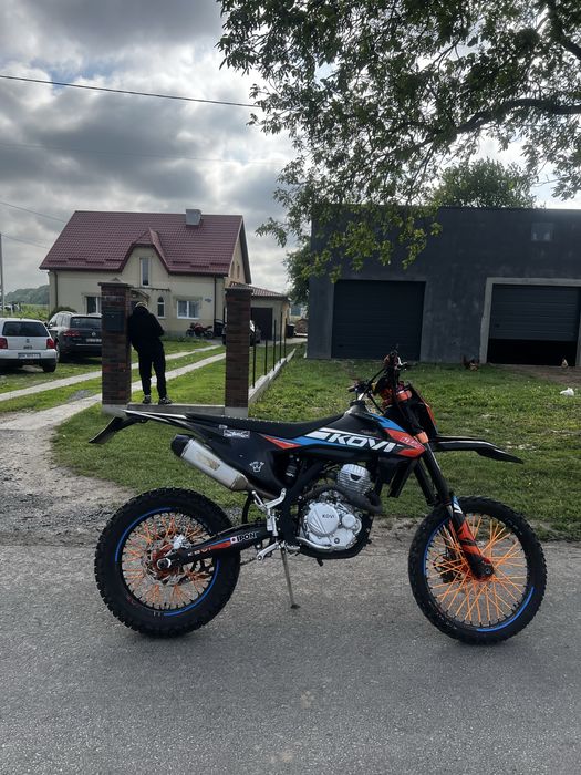 Продам кові андванс250