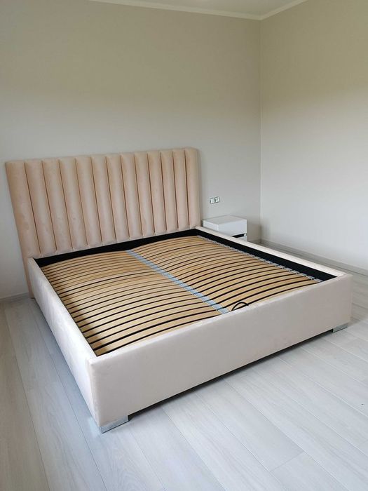 Łóżko tapicerowane półwałki panele welur pojemnik stelaż na wymiar 220