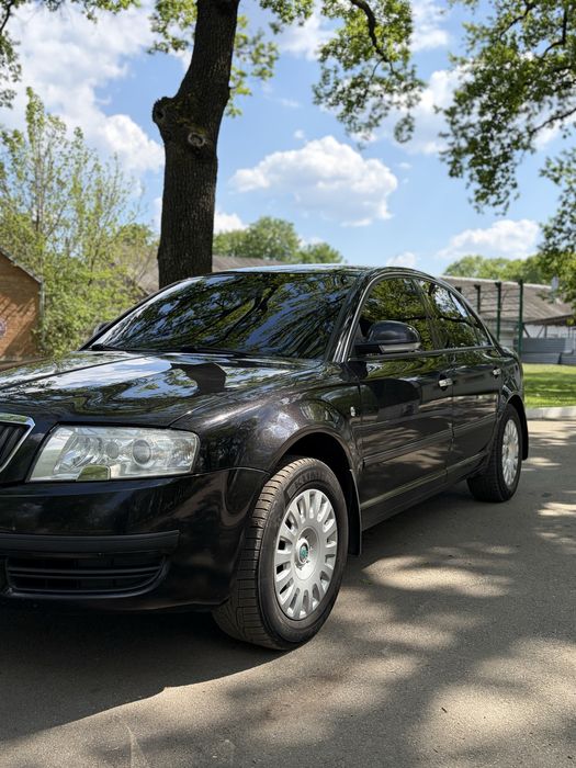 Skoda Superb 1.8