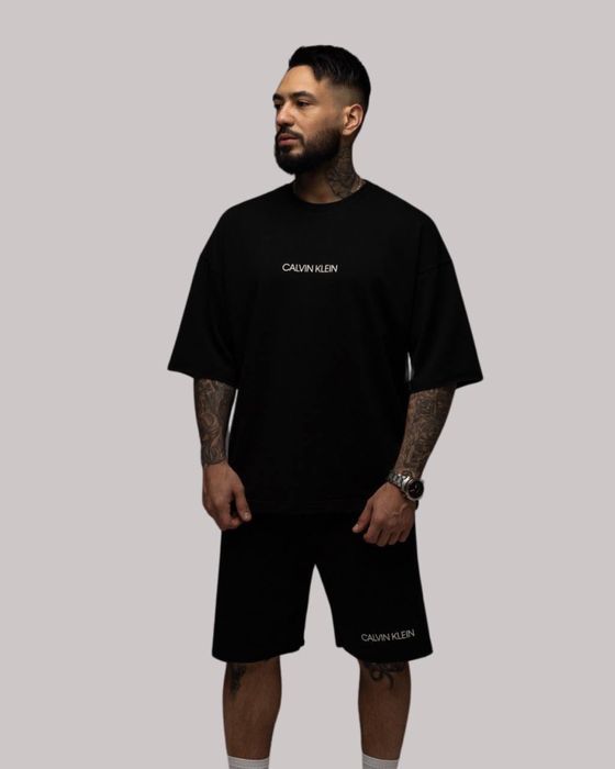 Oversize костюм Calvin Klein