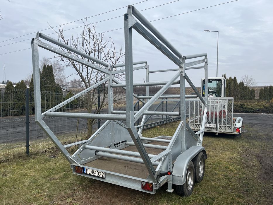 Przyczepa do przewozu rur