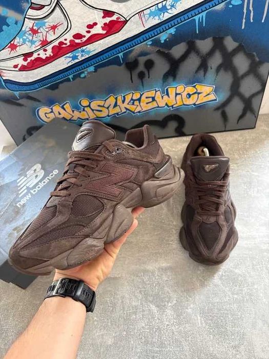 New Balance 9060 Brown Suede R.40