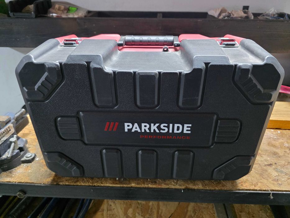Akumlatorowa pila reczna tarczowa performence parkside PHKSAP12 A1