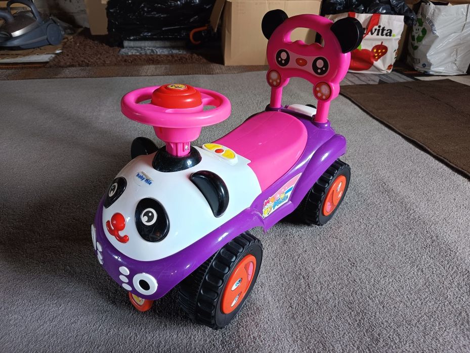 Samochód jeździk pchacz