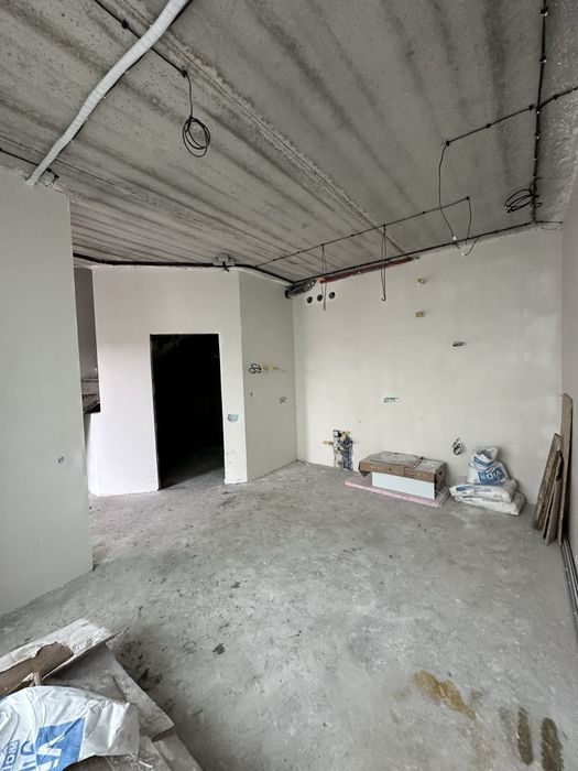 Таунхаус 58 м² + дворик 25 м² | Без комісії | Військбуд