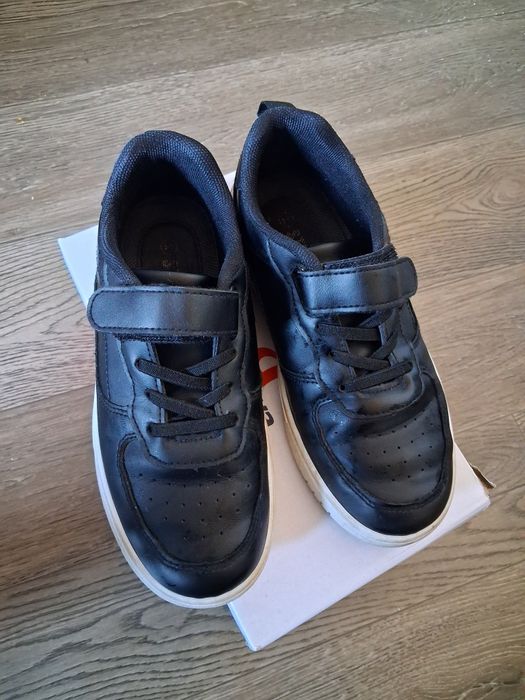 Взуття 34 розмір (21 см. устілка)