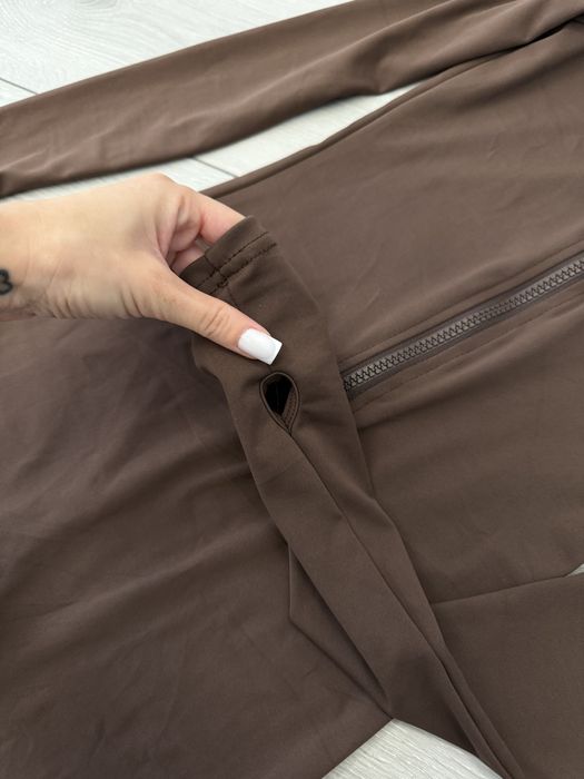 Комбінезон шоколадного кольору