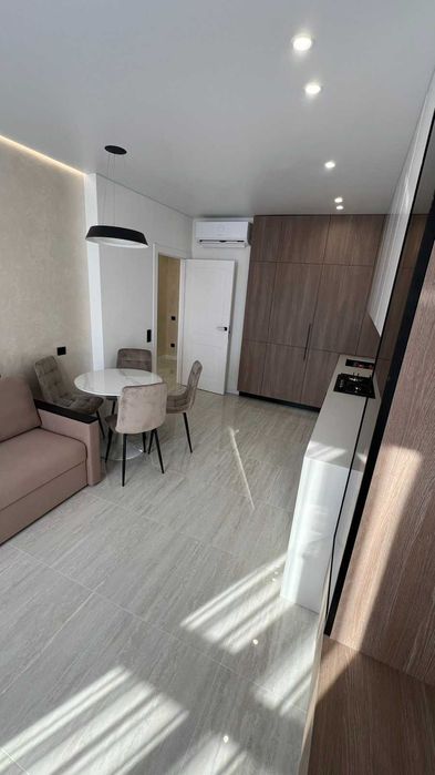 1-кімнатна новобудова з ремонтом за 5хв. до Центру