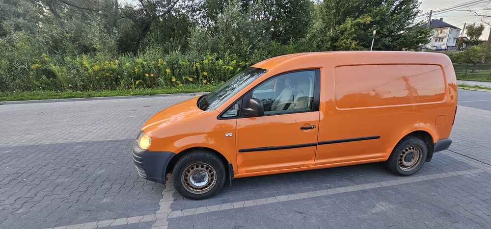 Volkswagen Caddy maxi 1.9 TDI 2009r. Klima