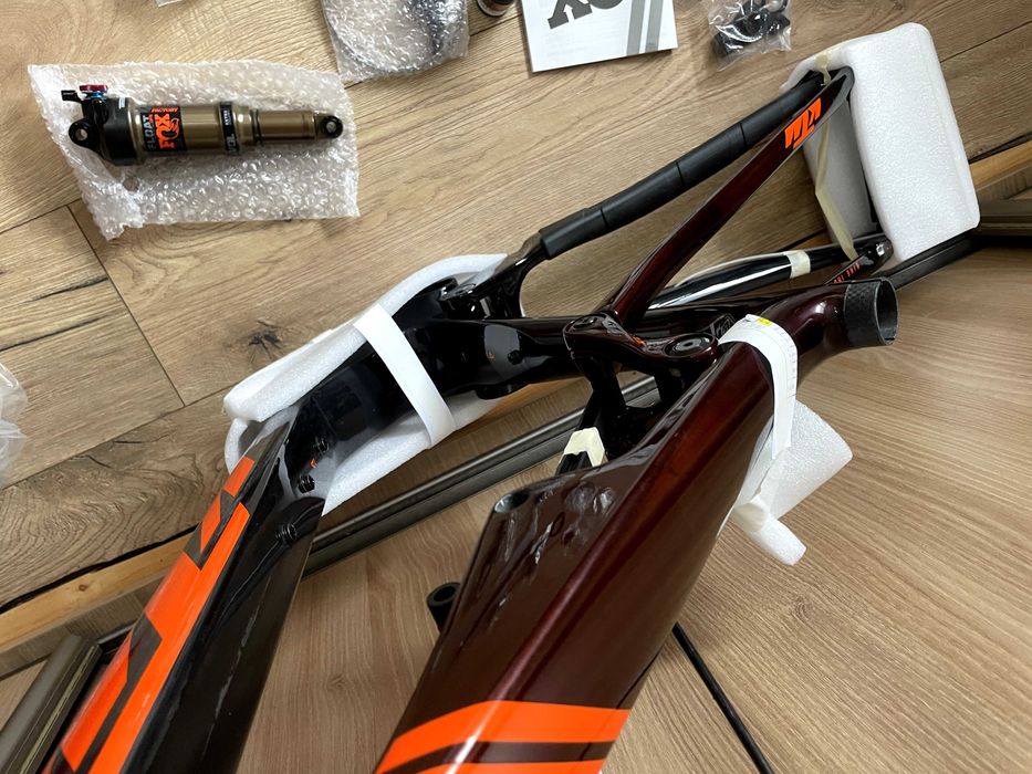 Nowa frameset Rama i amortyzacja KTM Scarp exonic FOX S/XL 110mm