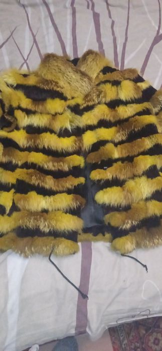 Шуба с чернобурка крашенная