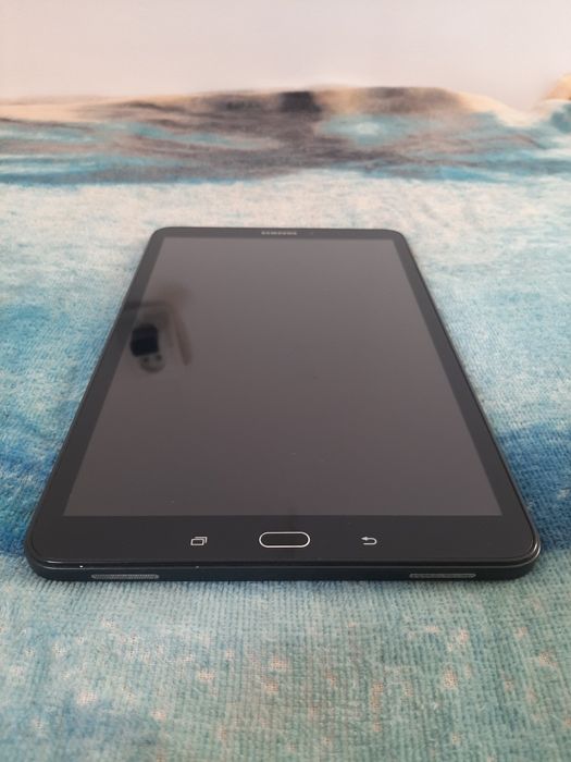 Планшет великий Samsung Galaxy Tab A 10.1 SM-T580 32GB